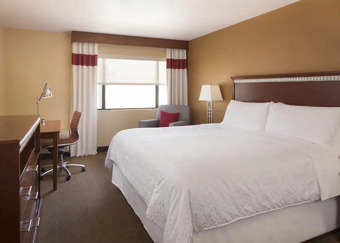 Four Points By Sheraton Airport Hotel