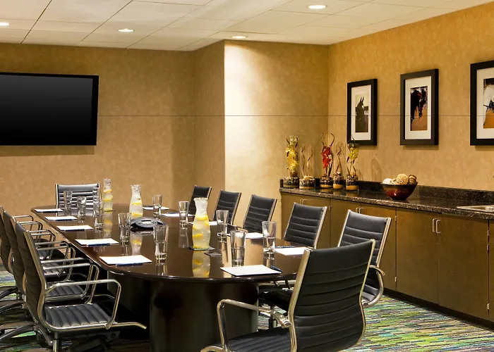 Hotel Four Points By Sheraton Airport