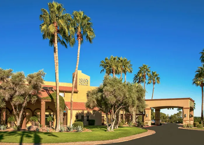 Hotel Four Points By Sheraton Airport 3*